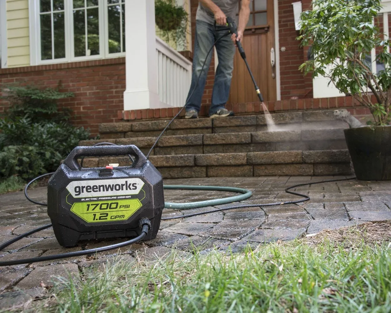 1700-PSI 13 Amp 1.2-GPM Electric Pressure Washer