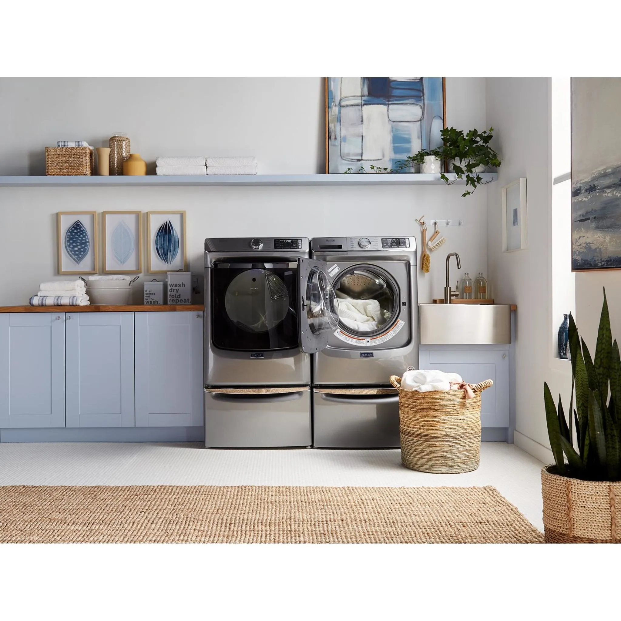 Maytag Smart Front Load Washer with Extra Power and 24-Hr Fresh Hold® option - 5.8 cu. ft. (MHW8630HC)